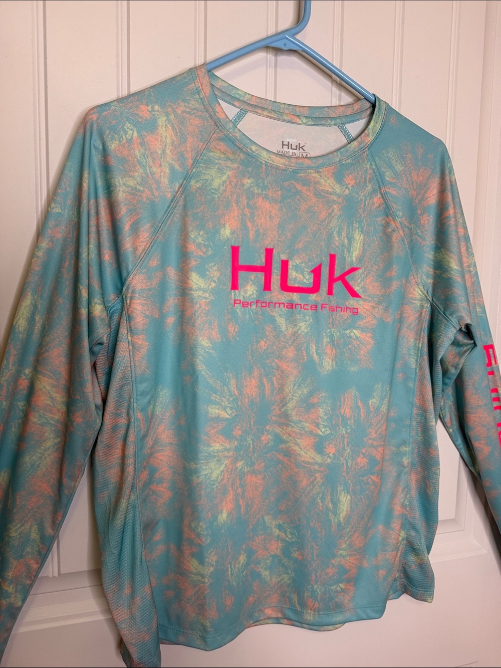 Huk Women’s Multicolor Performance Fishing Long Sleeve Shirt Size M - Picture 2 of 9